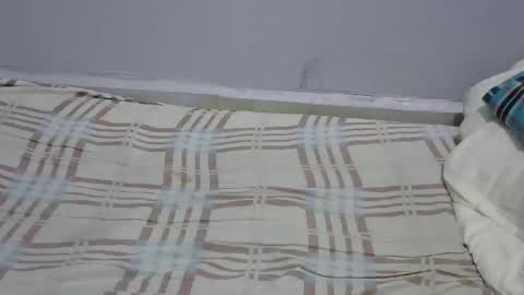 Snapshot of ladasha_254 chatting on 01-05-25, 06:02 ladasha_254 online show from 01-05-25, 06:02