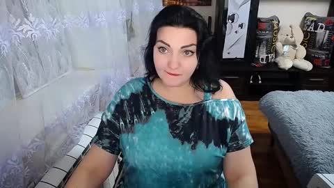 lady_boom_ online show from 02-09-25, 06:16