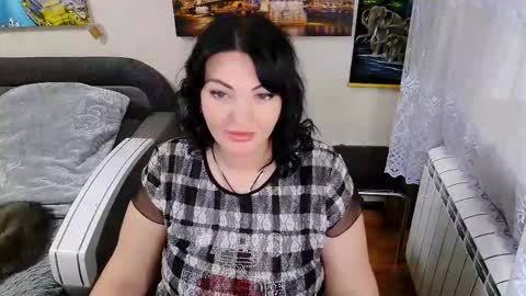 lady_boom_ online show from 11-21-25, 08:18