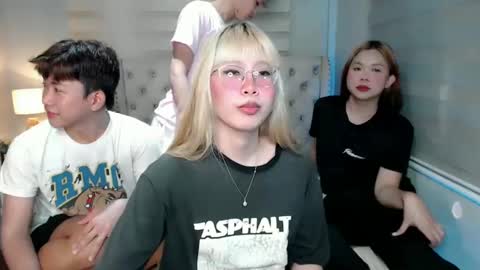    online show from 02-08-25, 06:01