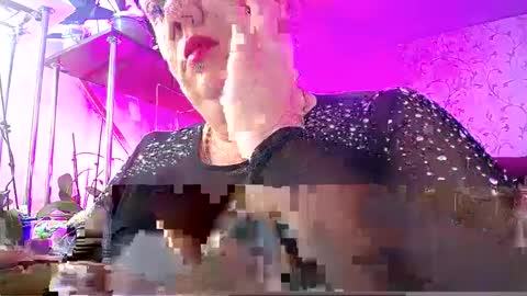 Lady Gloria online show from 01-01-25, 12:44