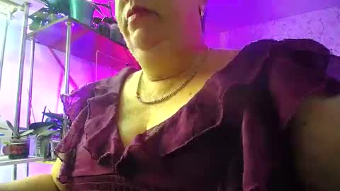 Lady Gloria online show from 09-18-25, 04:03