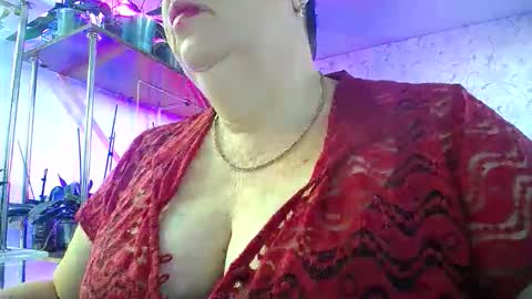 Lady Gloria online show from 09-22-25, 04:14