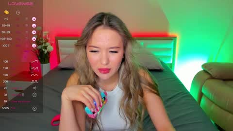 Krissy online show from 12-29-24, 03:11