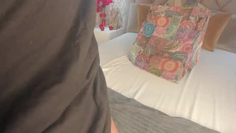 Snapshot of lady_lacey05 chatting on 12-17-24, 02:11 Gaby  online show from 12-17-24, 02:11