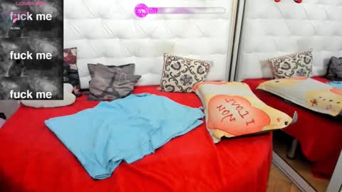 Snapshot of lady_lauren chatting on 02-20-25, 08:50 lady lauren online show from 02-20-25, 08:50