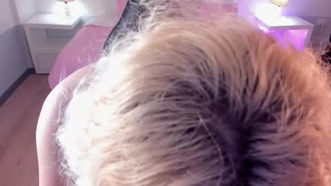 Snapshot of lady_noize chatting on 02-28-25, 08:28 Lady  online show from 02-28-25, 08:28