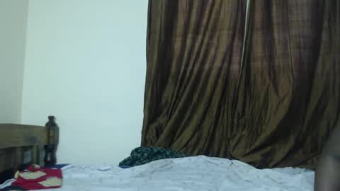 Snapshot of lady_twerky chatting on 02-10-25, 10:20 Maya online show from 02-10-25, 10:20