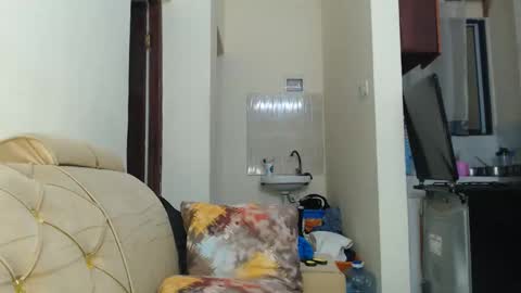 Snapshot of lady_twerky chatting on 10-26-25, 12:38 Maya online show from 10-26-25, 12:38