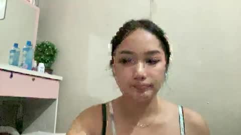 Snapshot of lady_yuki chatting on 09-26-25, 02:21 yuki hermosa online show from 09-26-25, 02:21