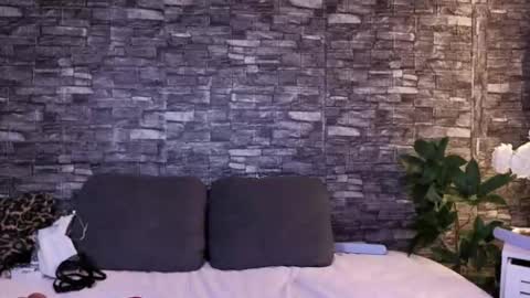 Jenny online show from 02-02-26, 12:04