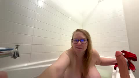 LadyCherieLynn online show from 11-19-25, 03:45