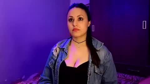 Gwen online show from 04-05-26, 01:14