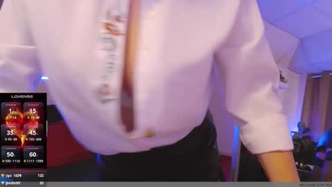  Lady Jeen    Back on Sunday 8th of December online show from 01-17-26, 06:33