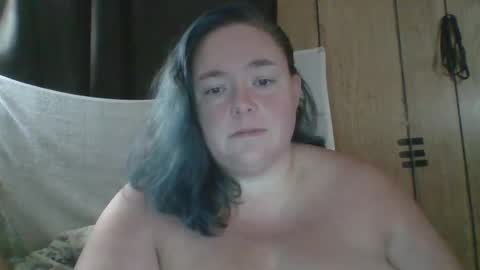 Snapshot of ladylynn13 chatting on 09-27-25, 04:45 LadyLynn13 online show from 09-27-25, 04:45