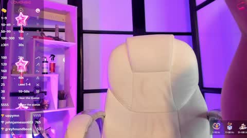 Lady  online show from 01-14-25, 09:45