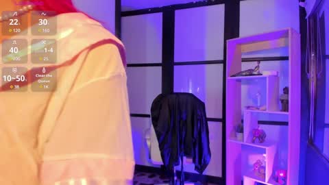 Lady  online show from 01-26-25, 09:08