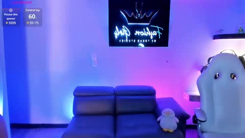 Lady  online show from 02-18-25, 08:59