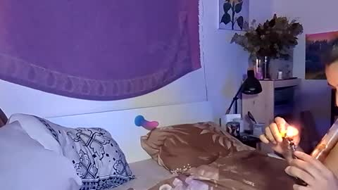 Sara Florez online show from 12-02-24, 08:52