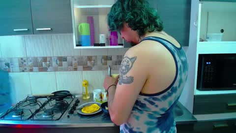 Snapshot of laia_and_damian chatting on 11-15-25, 01:29 laia_and_damian online show from 11-15-25, 01:29