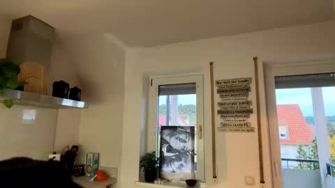 Snapshot of laichzeit1881 chatting on 10-08-25, 04:26 laichzeit1881 online show from 10-08-25, 04:26