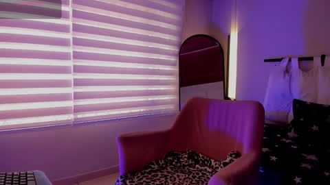 Snapshot of laila__sub chatting on 02-07-26, 01:26 Laila online show from 02-07-26, 01:26