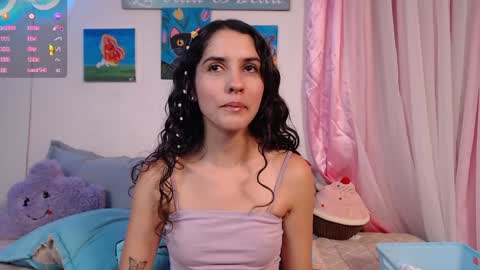 Snapshot of lailypink chatting on 12-06-24, 12:45 samanta online show from 12-06-24, 12:45