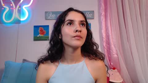 Snapshot of lailypink chatting on 12-07-24, 11:56 samanta online show from 12-07-24, 11:56