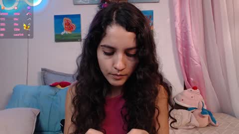 Snapshot of lailypink chatting on 12-28-24, 03:37 samanta online show from 12-28-24, 03:37