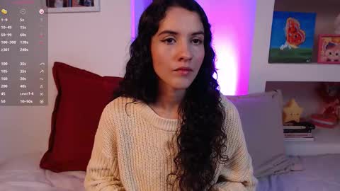 Snapshot of lailypink chatting on 11-30-25, 04:44 samanta online show from 11-30-25, 04:44