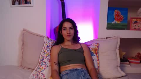 Snapshot of lailypink chatting on 02-10-26, 04:16 samanta online show from 02-10-26, 04:16