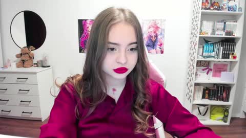 Kira online show from 01-01-25, 09:09