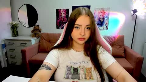 Kira online show from 09-11-25, 07:25