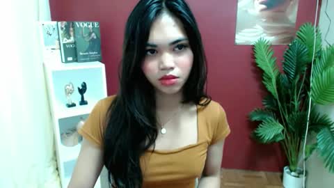 Snapshot of laire_allure chatting on 02-22-26, 08:24 laire online show from 02-22-26, 08:24