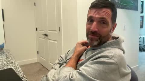 Snapshot of lakewaybill chatting on 01-10-26, 05:26 Texas Guy online show from 01-10-26, 05:26