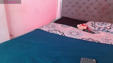 IG222dmm  online show from 01-10-25, 04:09