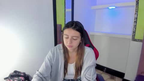 Lala clark online show from 02-02-26, 08:29