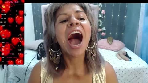 Snapshot of lalisha_96 chatting on 12-29-24, 05:22 lalisha online show from 12-29-24, 05:22