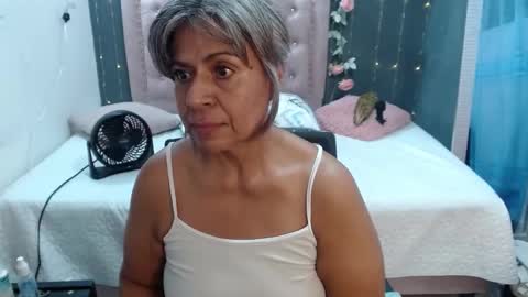 Snapshot of lalisha_96 chatting on 02-09-25, 09:17 lalisha online show from 02-09-25, 09:17