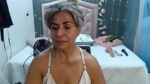 Snapshot of lalisha_96 chatting on 02-15-25, 01:10 lalisha online show from 02-15-25, 01:10