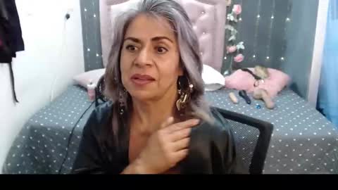 Snapshot of lalisha_96 chatting on 03-08-25, 12:22 lalisha online show from 03-08-25, 12:22