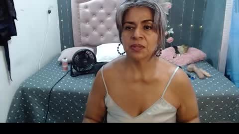 Snapshot of lalisha_96 chatting on 03-08-25, 11:07 lalisha online show from 03-08-25, 11:07