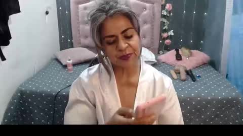 Snapshot of lalisha_96 chatting on 03-12-25, 12:20 lalisha online show from 03-12-25, 12:20