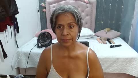 Snapshot of lalisha_96 chatting on 09-09-25, 01:38 lalisha online show from 09-09-25, 01:38