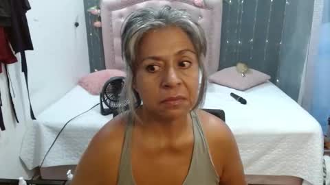 Snapshot of lalisha_96 chatting on 09-14-25, 05:56 lalisha online show from 09-14-25, 05:56