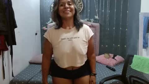 Snapshot of lalisha_96 chatting on 09-16-25, 01:17 lalisha online show from 09-16-25, 01:17
