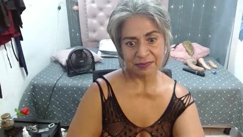 Snapshot of lalisha_96 chatting on 09-24-25, 12:25 lalisha online show from 09-24-25, 12:25