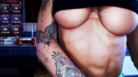 Lola online show from 09-16-25, 05:14