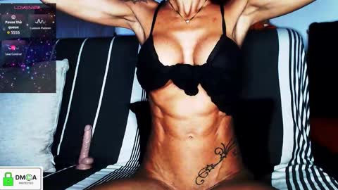 Lola online show from 10-09-25, 07:06