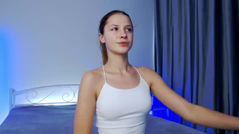 Liana online show from 12-13-24, 09:02